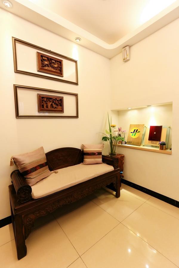 Penginapan Mei Lodge